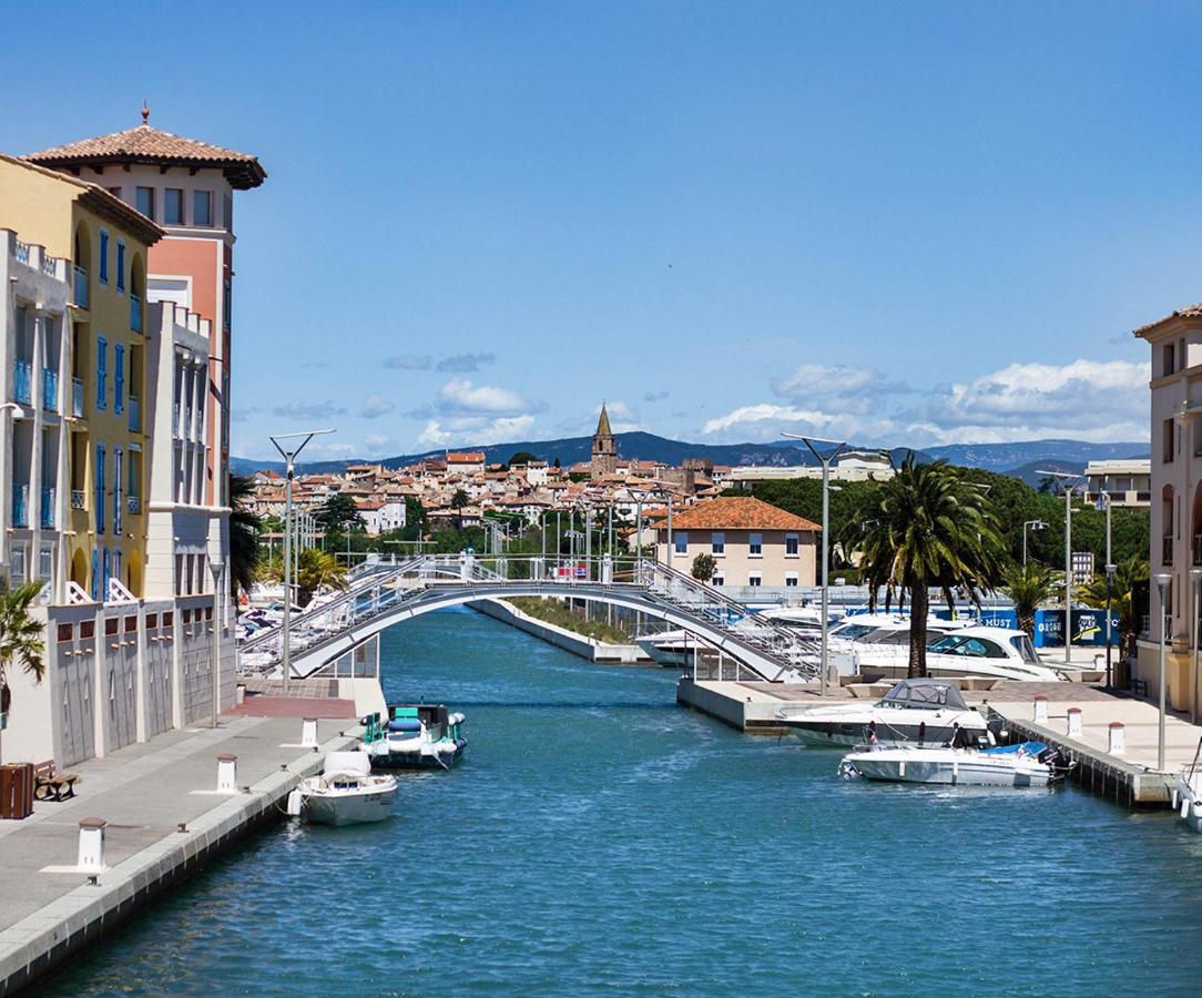 Splendide Studio Au Coeur Historique De Frejus Apartment Exterior foto